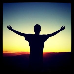 Meet your Posher, Mekia